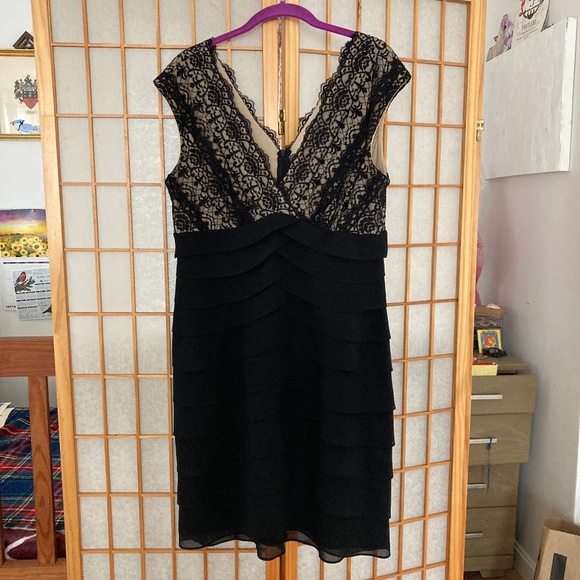 Dress Barn Dresses & Skirts - Dressbarn Date Night Lace Black Sleeveless Dress